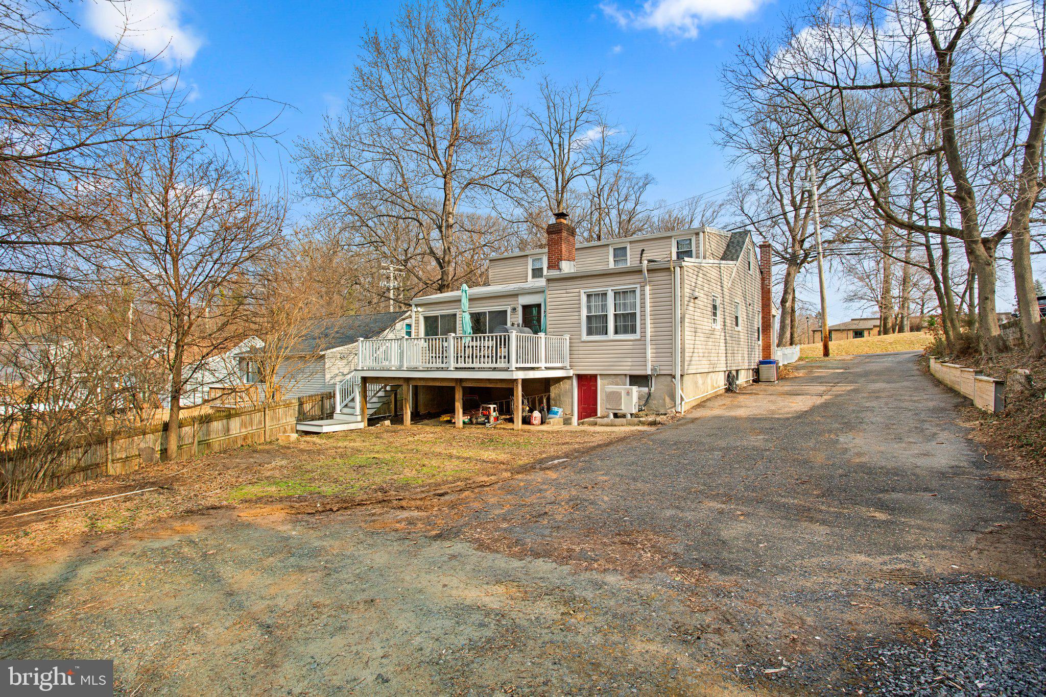 CATONSVILLE KNOLLS - Residential