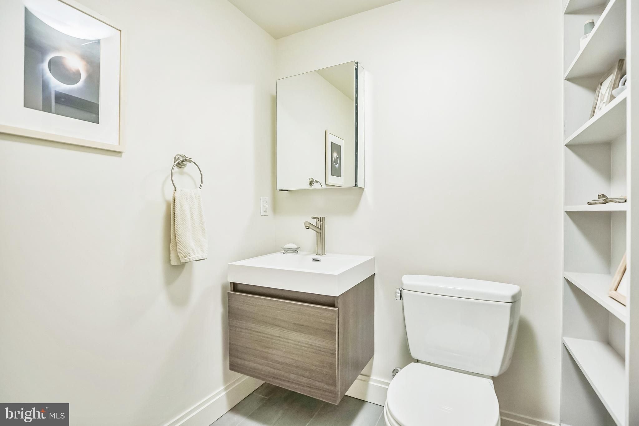 SOCIETY HILL - Residential