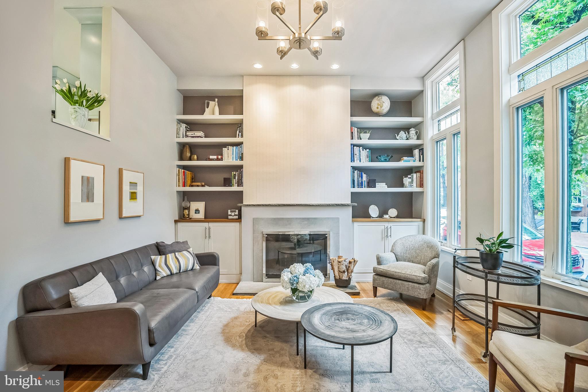 SOCIETY HILL - Residential