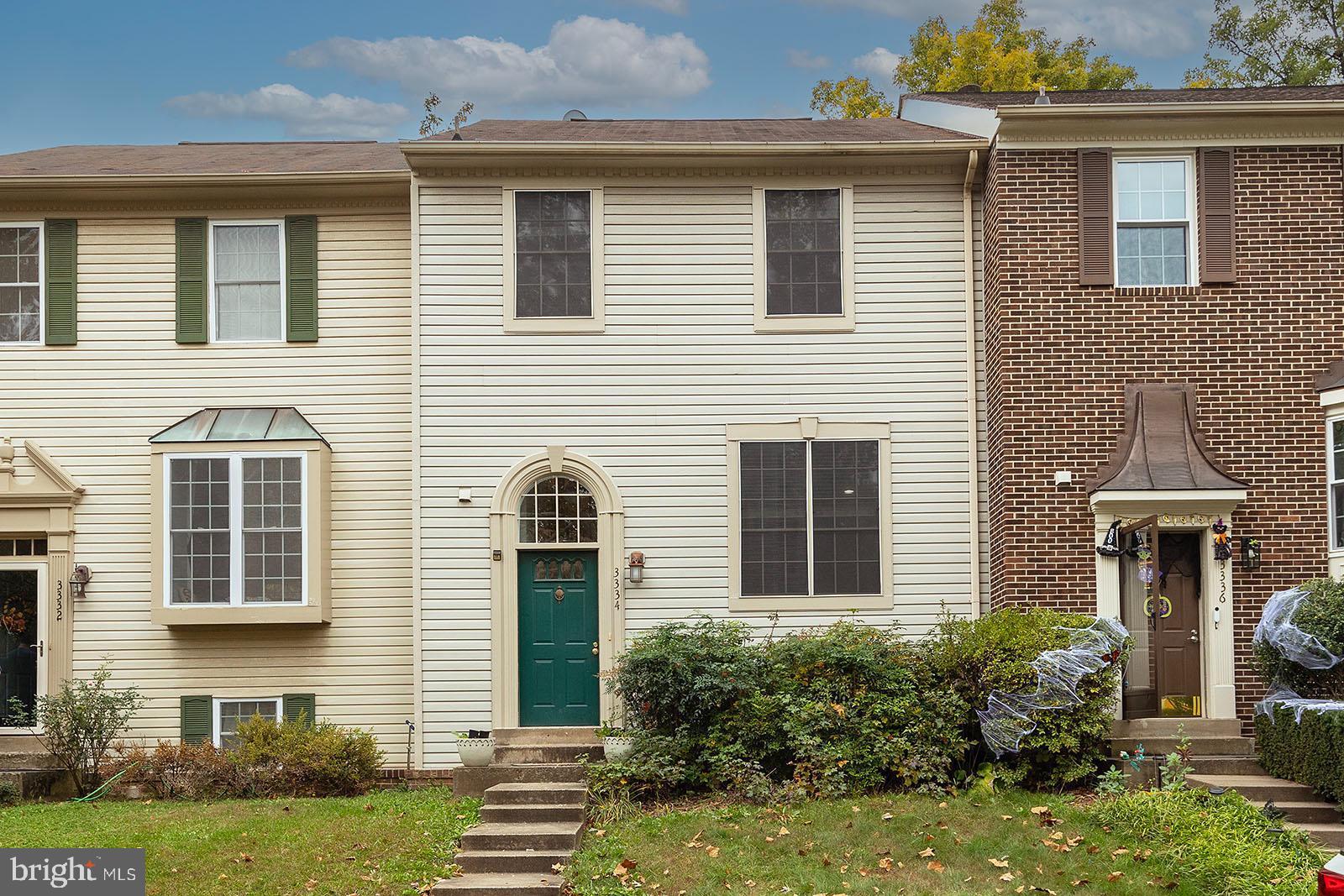 FRANKLIN FARM - Residential Lease