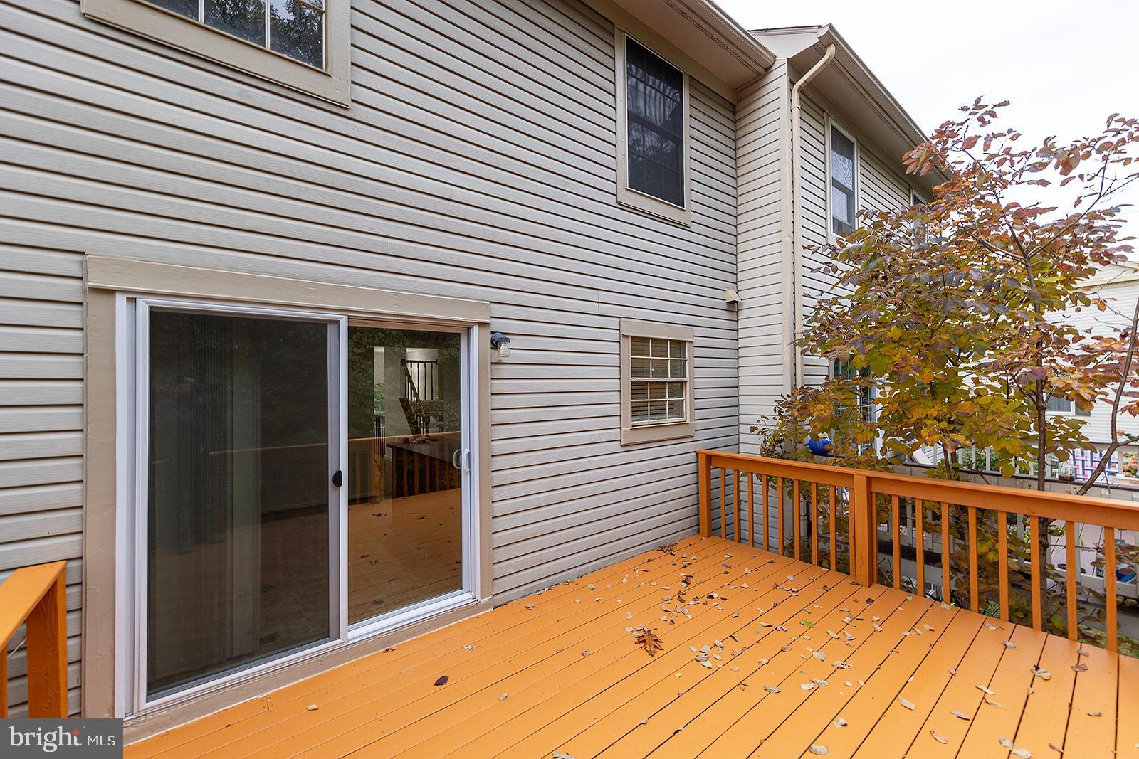 FRANKLIN FARM - Residential Lease