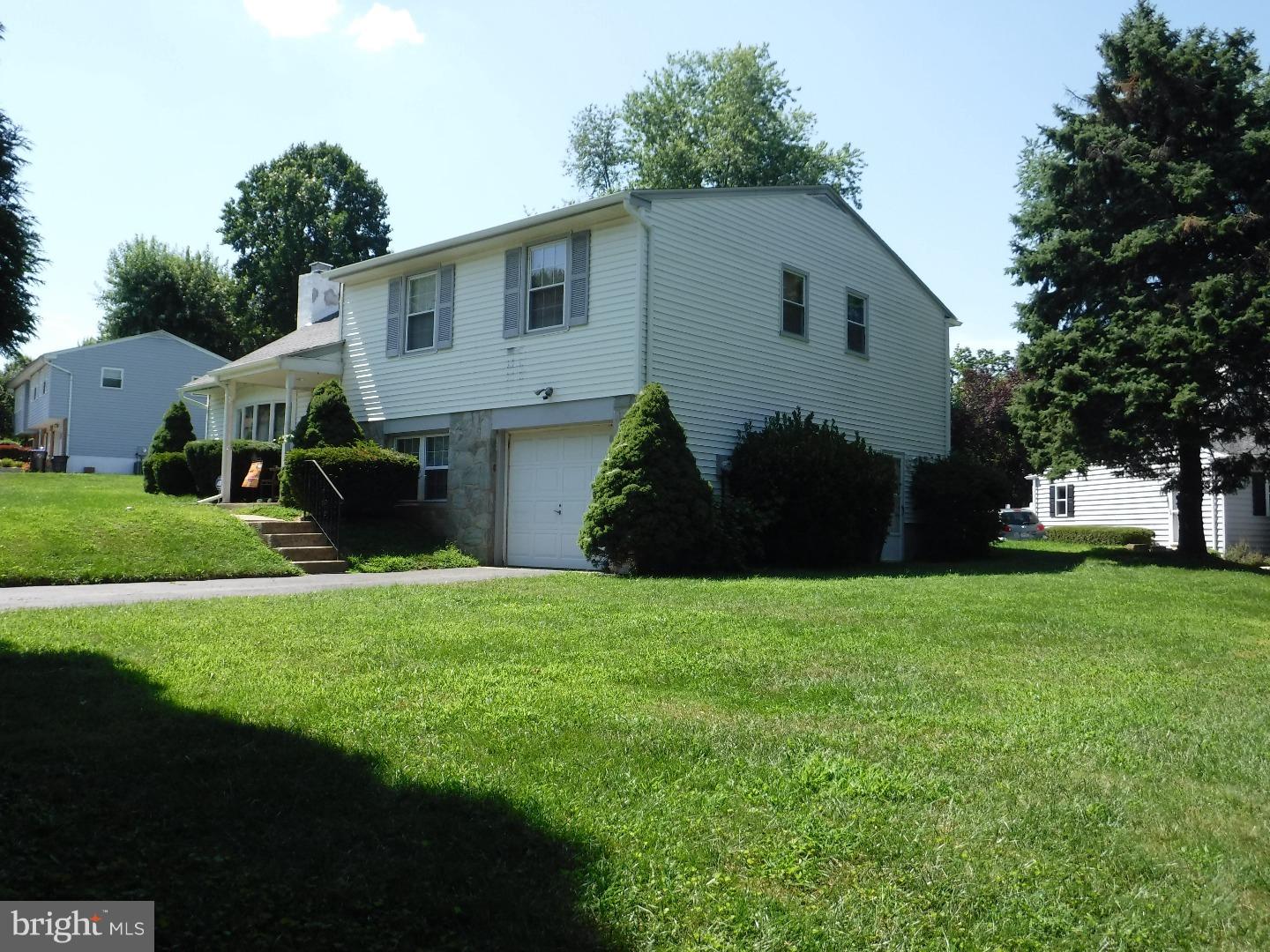 HIDDEN VALLEY - Residential