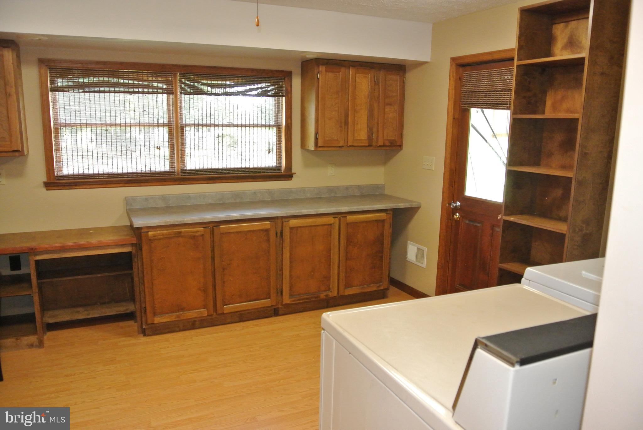 NEWPORT MANOR SUB - Residential