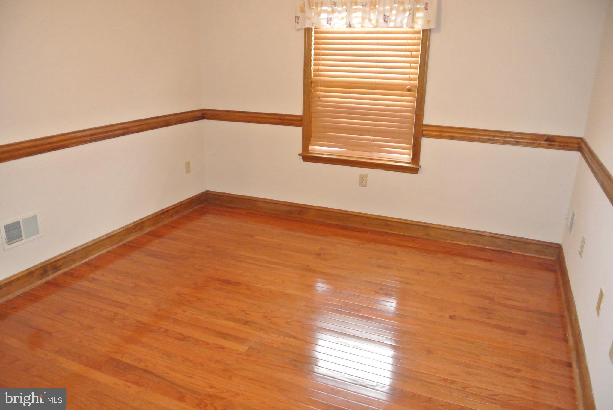 NEWPORT MANOR SUB - Residential