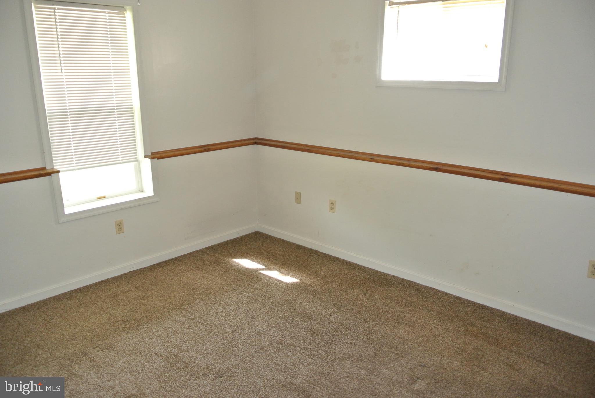 NEWPORT MANOR SUB - Residential