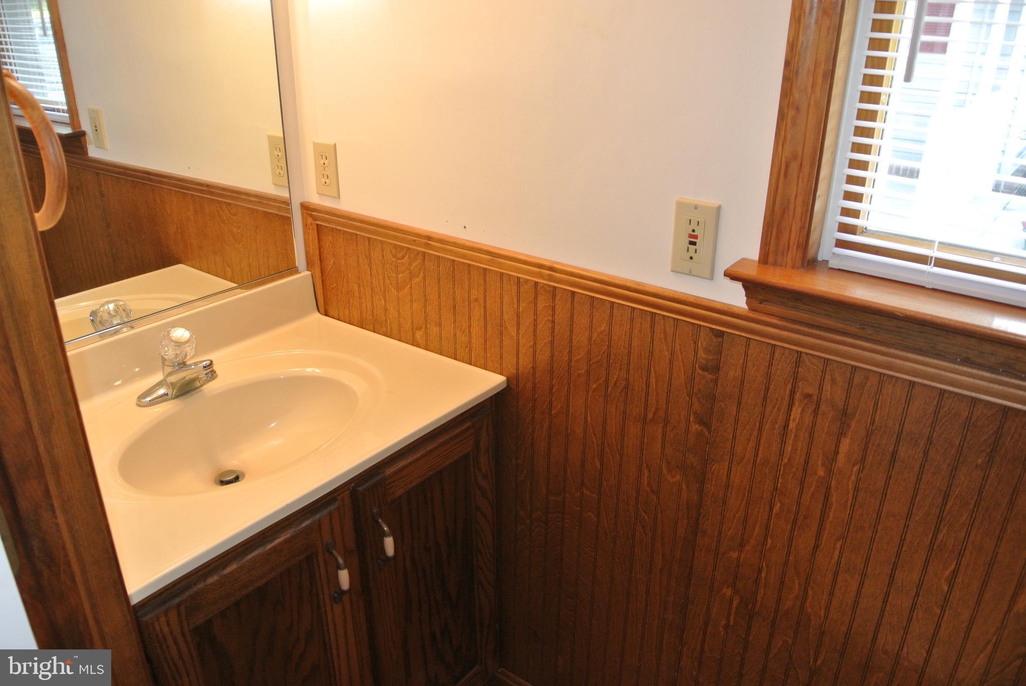 NEWPORT MANOR SUB - Residential