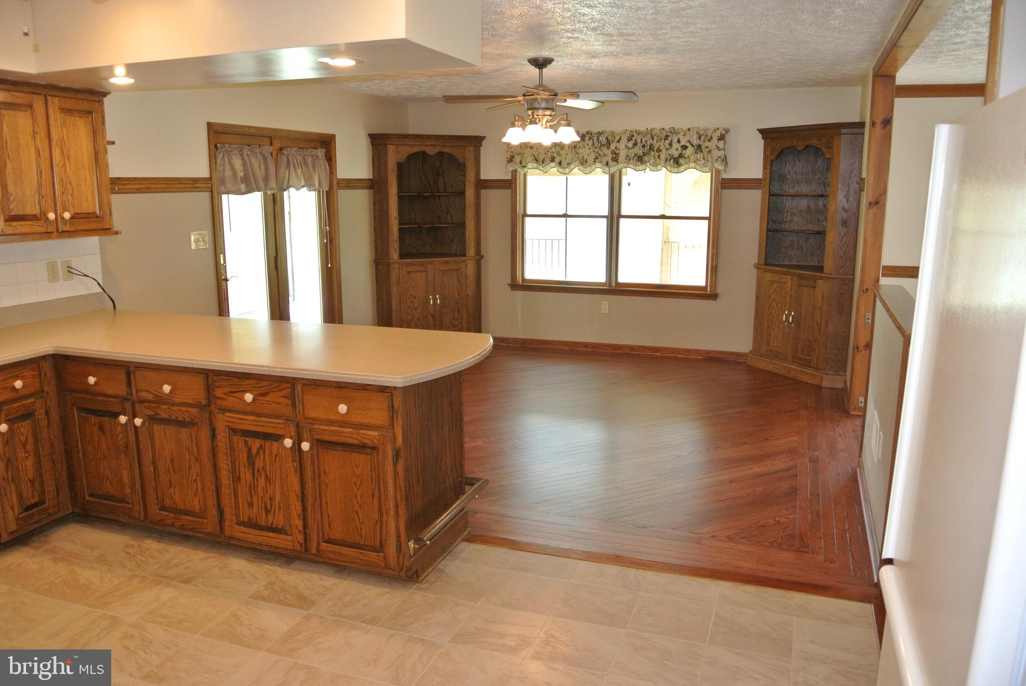 NEWPORT MANOR SUB - Residential