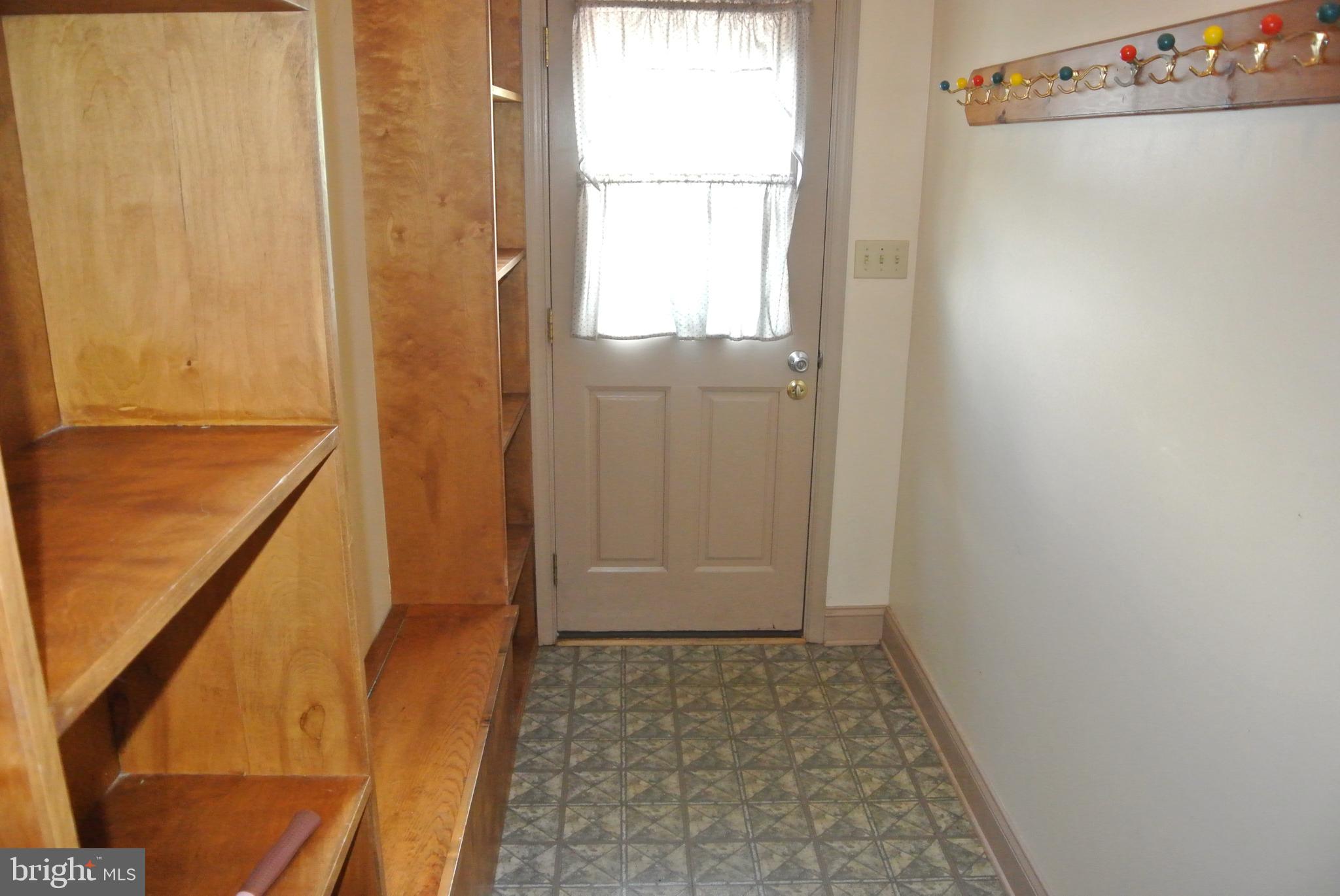 NEWPORT MANOR SUB - Residential