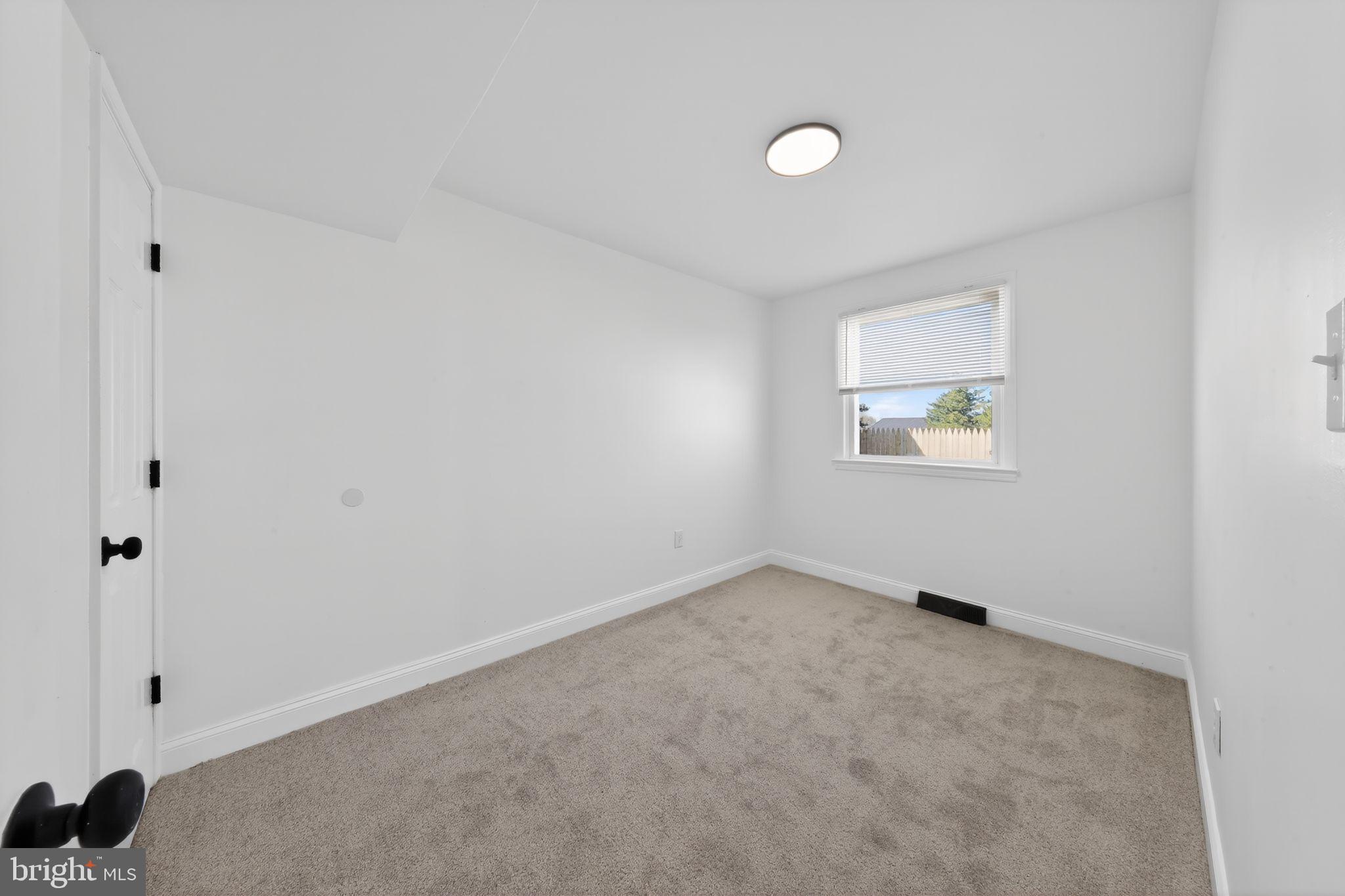 CHELSEA ESTATES - Residential