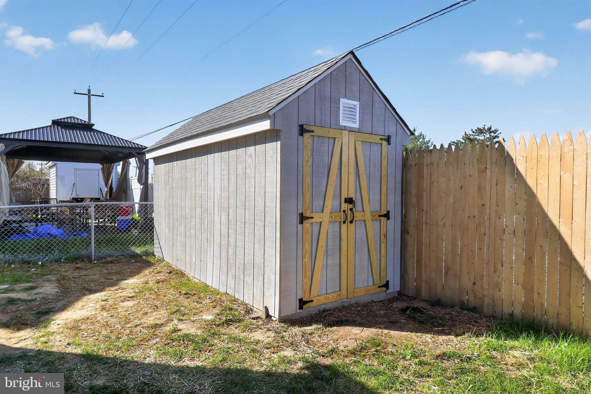 CHELSEA ESTATES - Residential