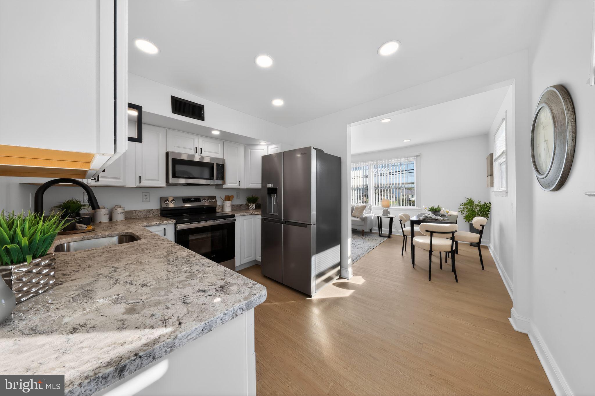 CHELSEA ESTATES - Residential