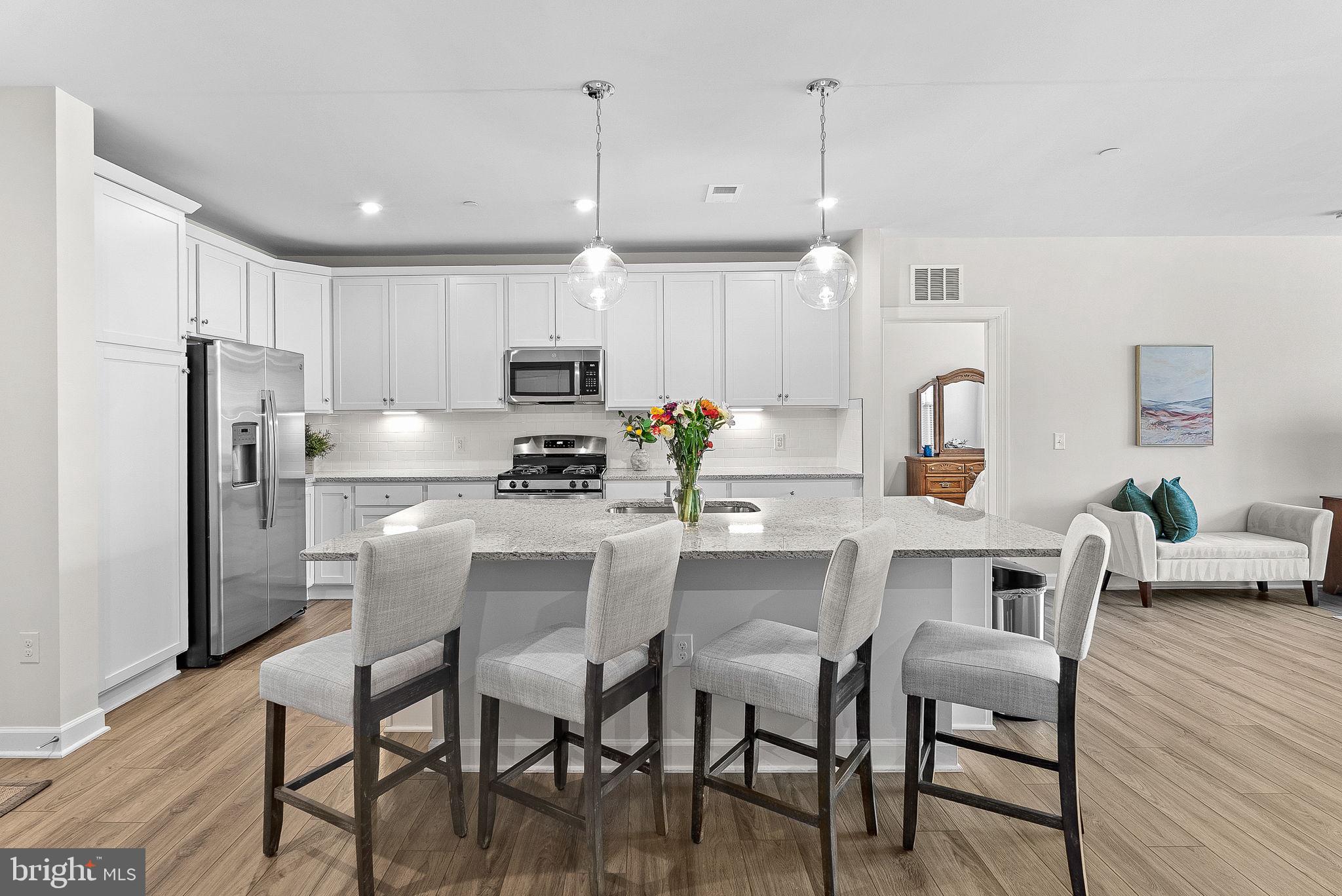 3927 FAIR RIDGE DRIVE 305