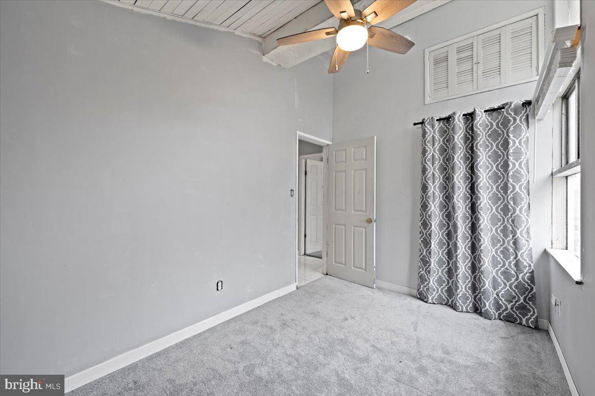 POCONO HIGHLAND LAKE - Residential