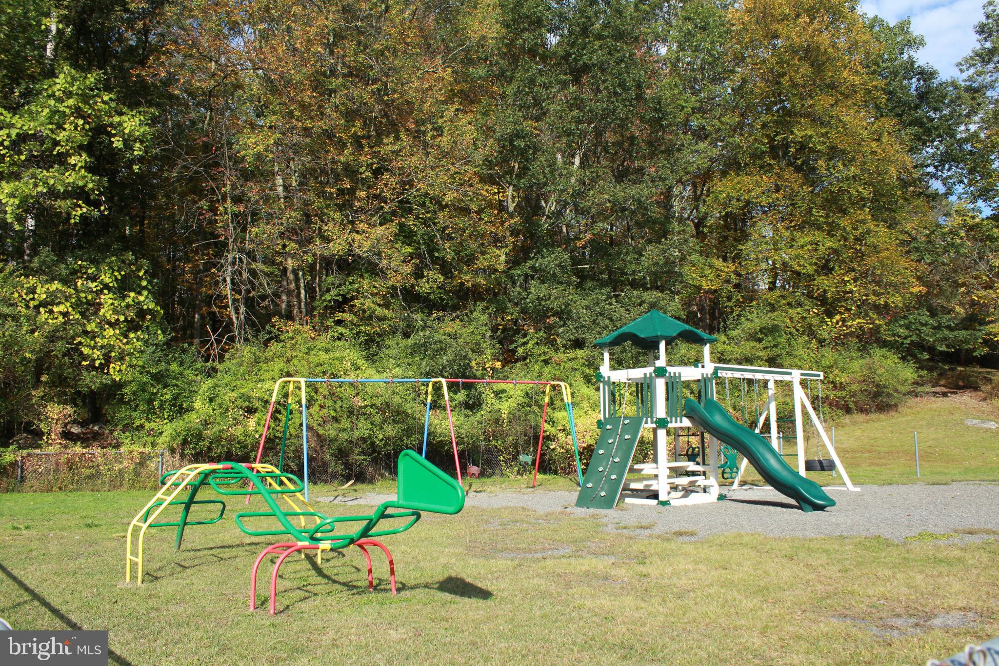 POCONO HIGHLAND LAKE - Residential