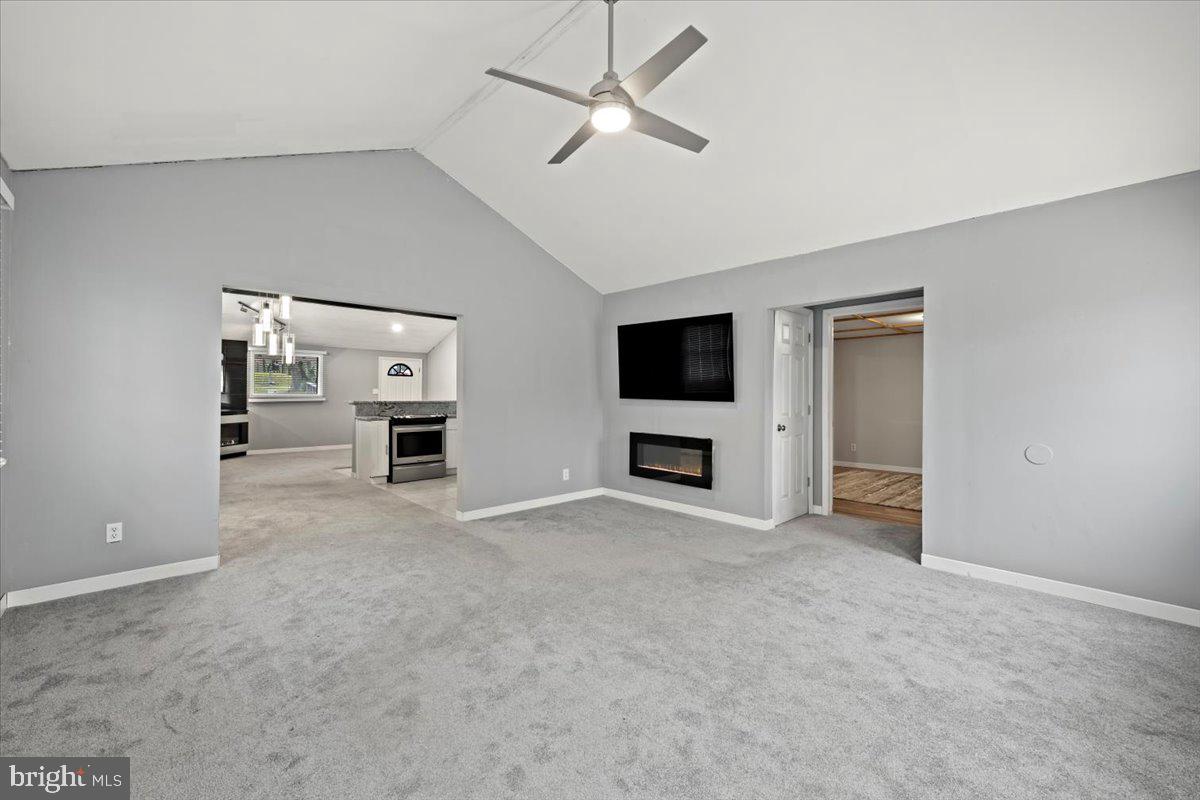 POCONO HIGHLAND LAKE - Residential