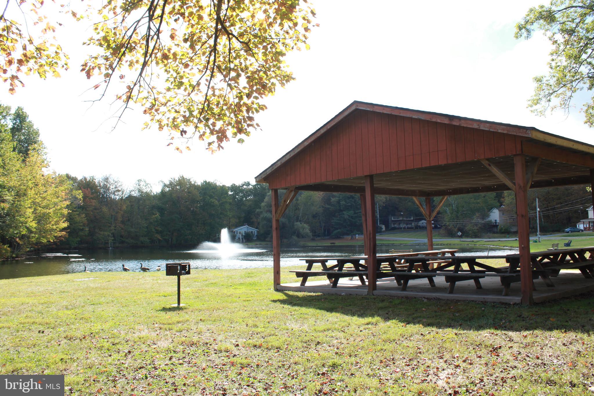 POCONO HIGHLAND LAKE - Residential