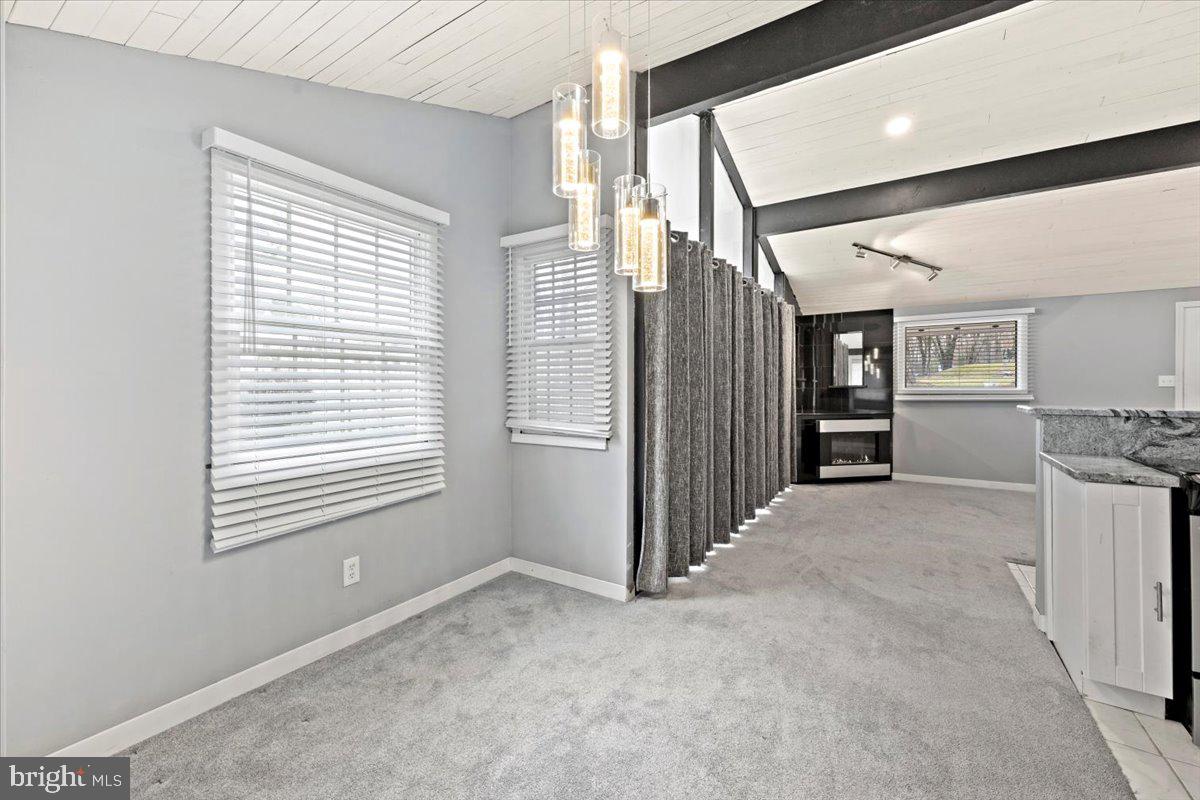 POCONO HIGHLAND LAKE - Residential