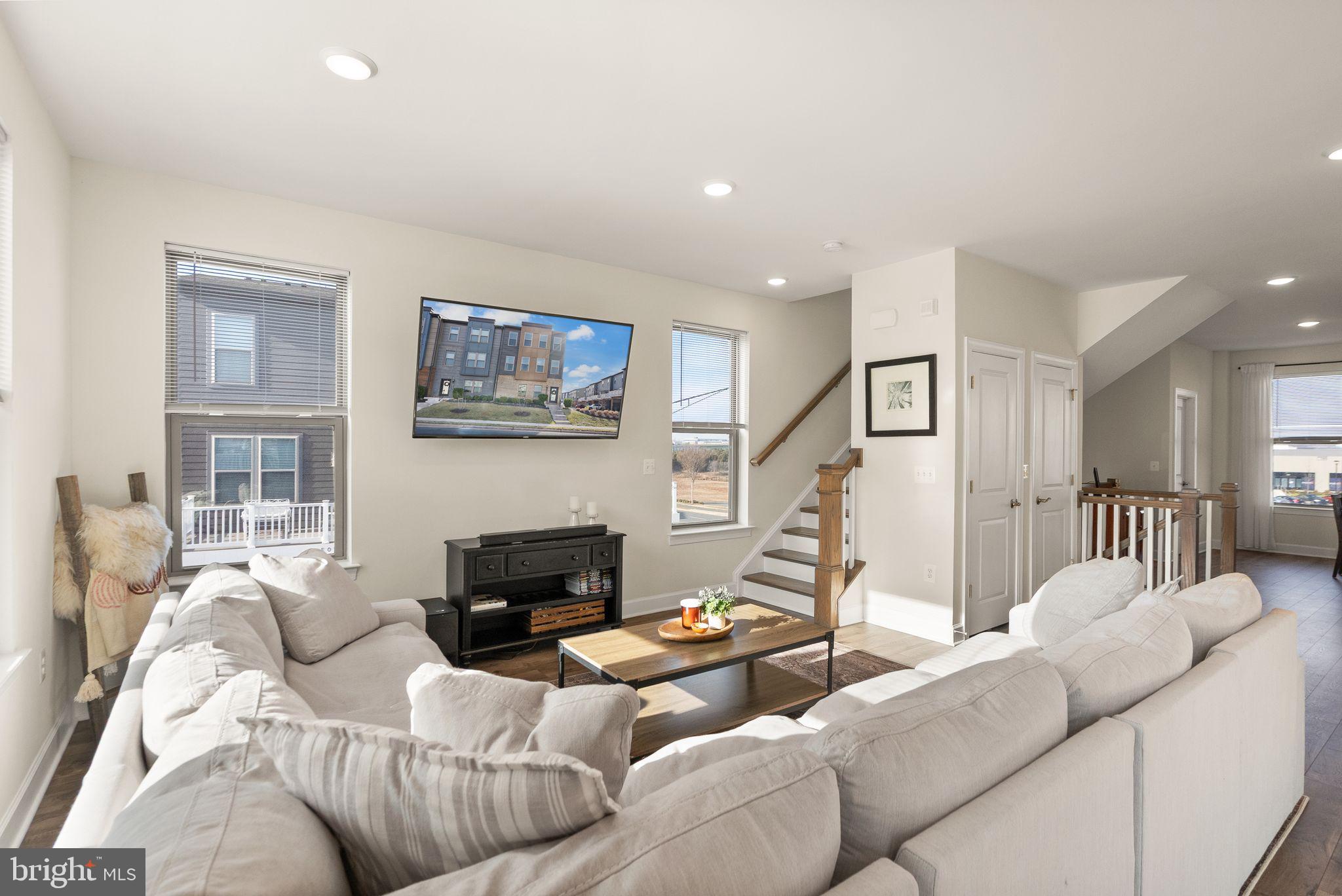 THE LANDING AT CANNON BRANCH - Residential