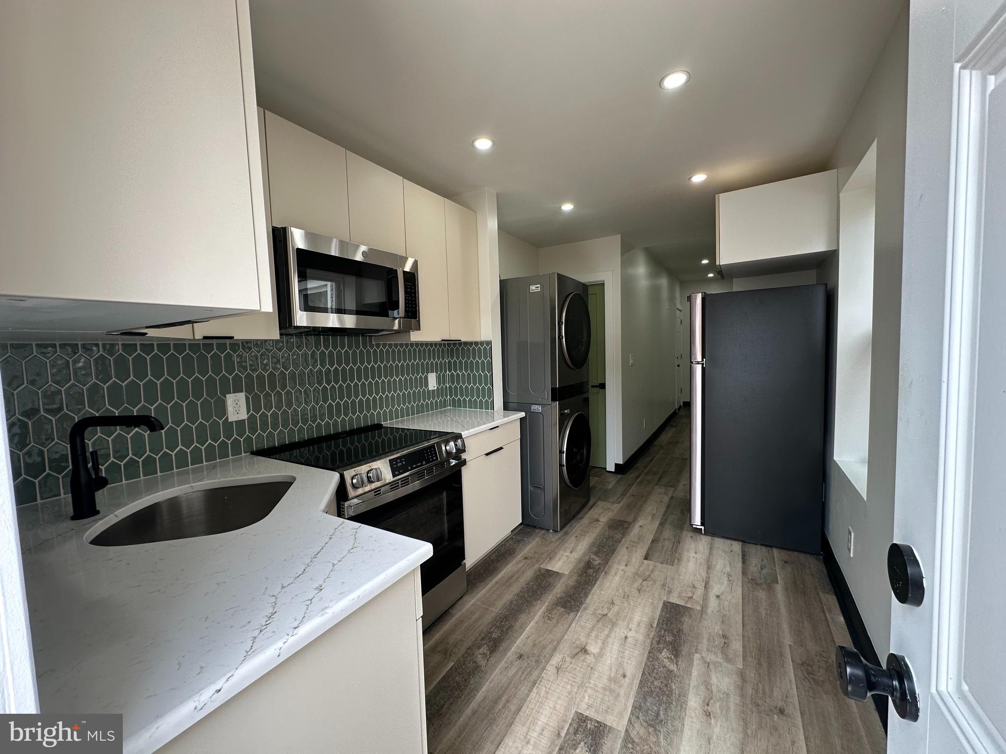 Step into comfort and convenience with this newly remodeled 1-bedroom, 1-bathroom unit on the second floor of a well-maintained duplex in the Hartranft neighborhood. This home has been thoughtfully updated throughout, offering a modern and stylish living space that’s move-in ready. Inside, you’ll enjoy an open layout with plenty of natural light, sleek finishes, and mini split cooling to keep you cool year-round. The kitchen and bath are fully updated, giving the home a fresh and modern feel. This inviting home is ready for its next resident, whether you’re using a Section 8 1-bedroom voucher or applying as a cash tenant. Water is a flat $75/month, and tenants are responsible for electric. If you’re looking for a newly remodeled, private space in a convenient location, this is the one for you. Schedule your showing today, this gem won’t last long!