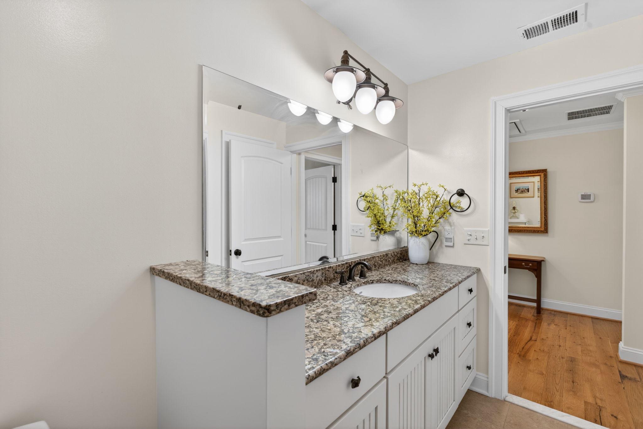 BOWLEYS QUARTERS - Residential