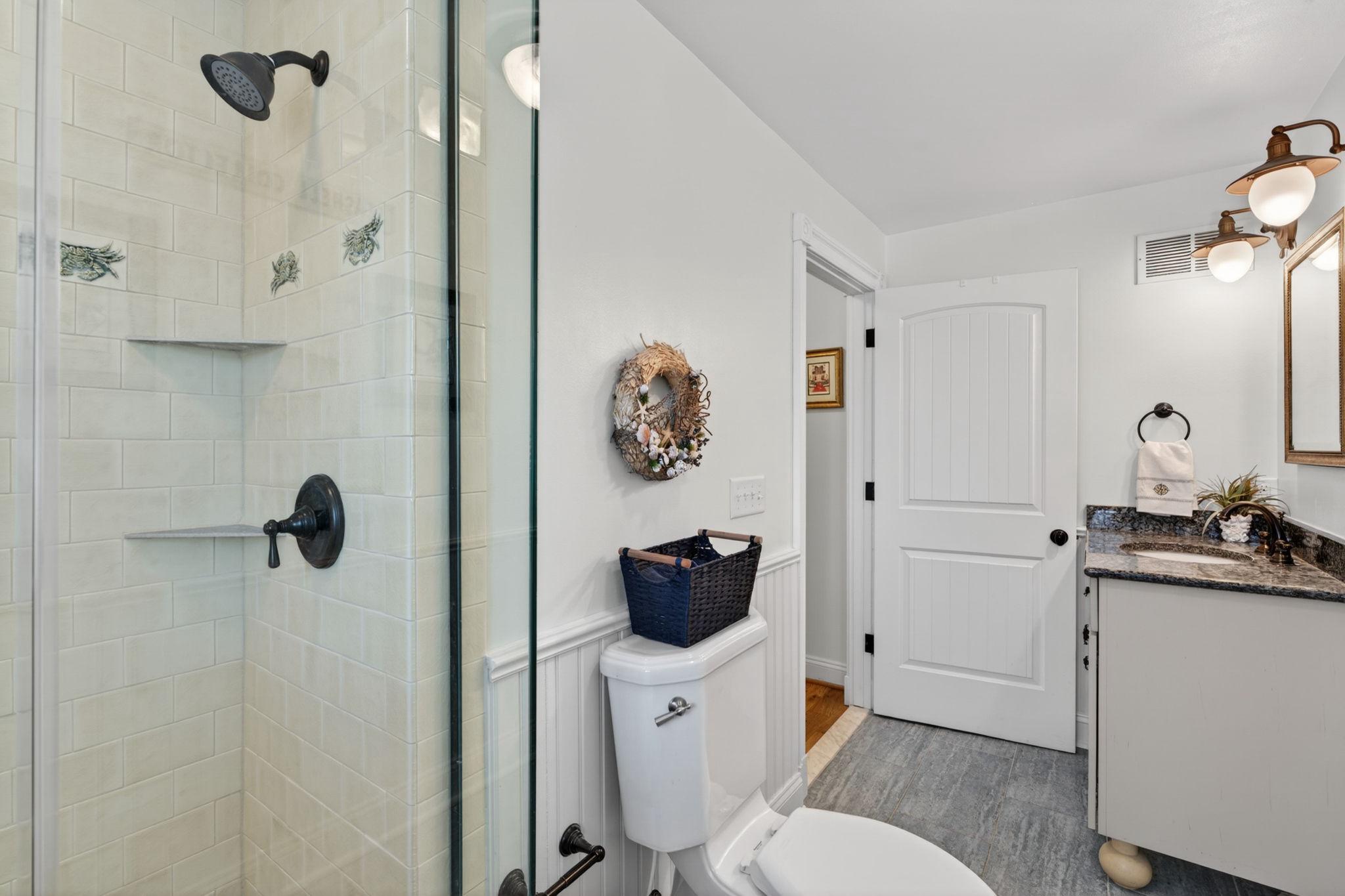 BOWLEYS QUARTERS - Residential