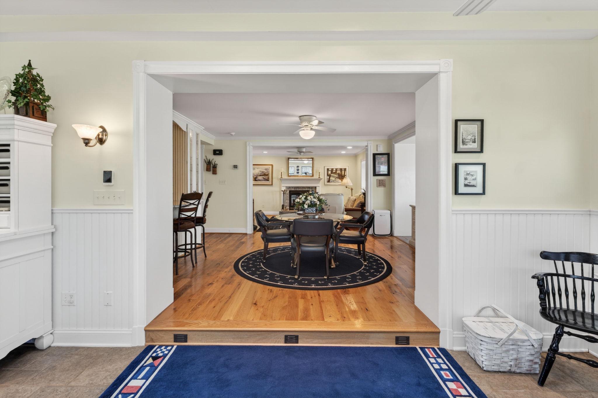BOWLEYS QUARTERS - Residential