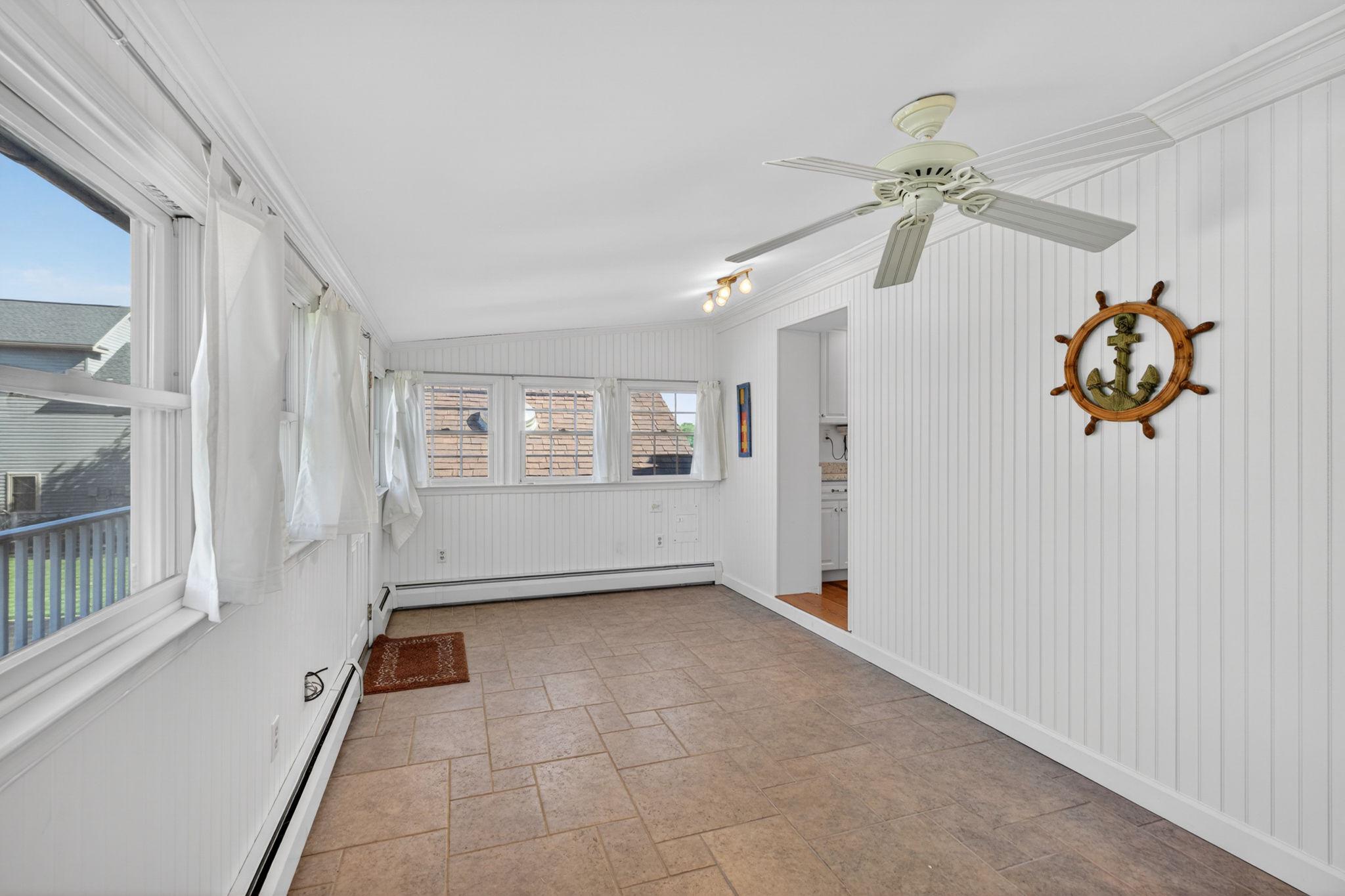 BOWLEYS QUARTERS - Residential