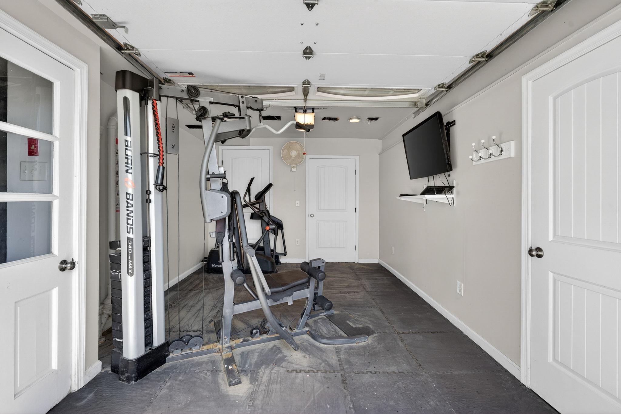 BOWLEYS QUARTERS - Residential