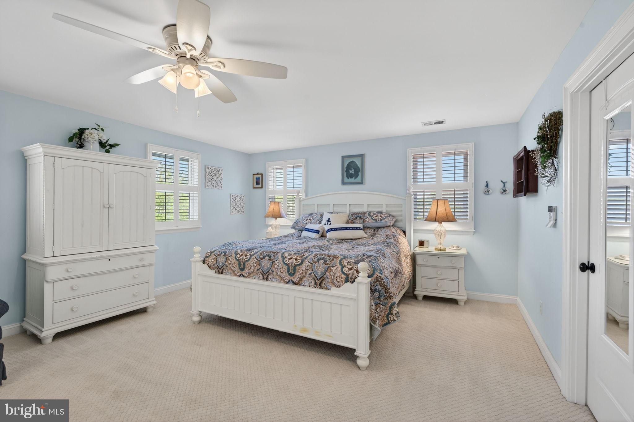 BOWLEYS QUARTERS - Residential