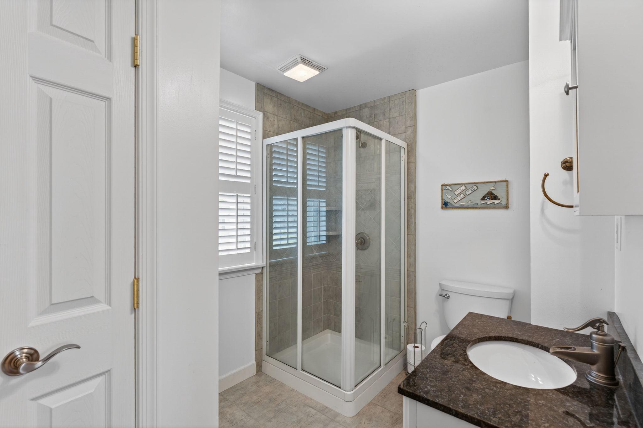 BOWLEYS QUARTERS - Residential