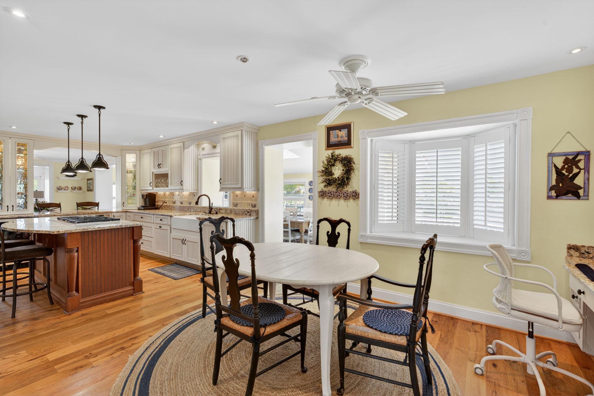 BOWLEYS QUARTERS - Residential