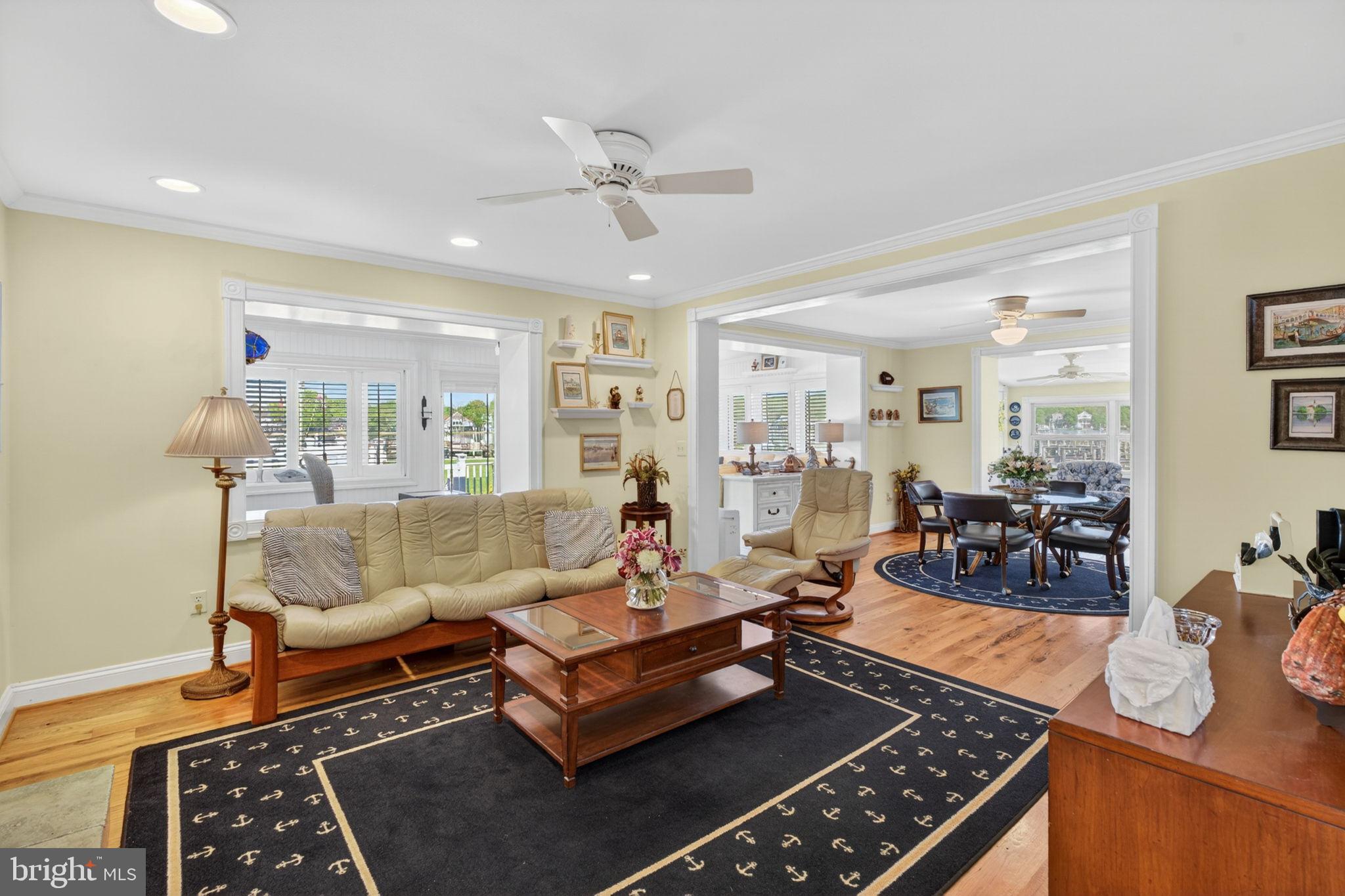 BOWLEYS QUARTERS - Residential