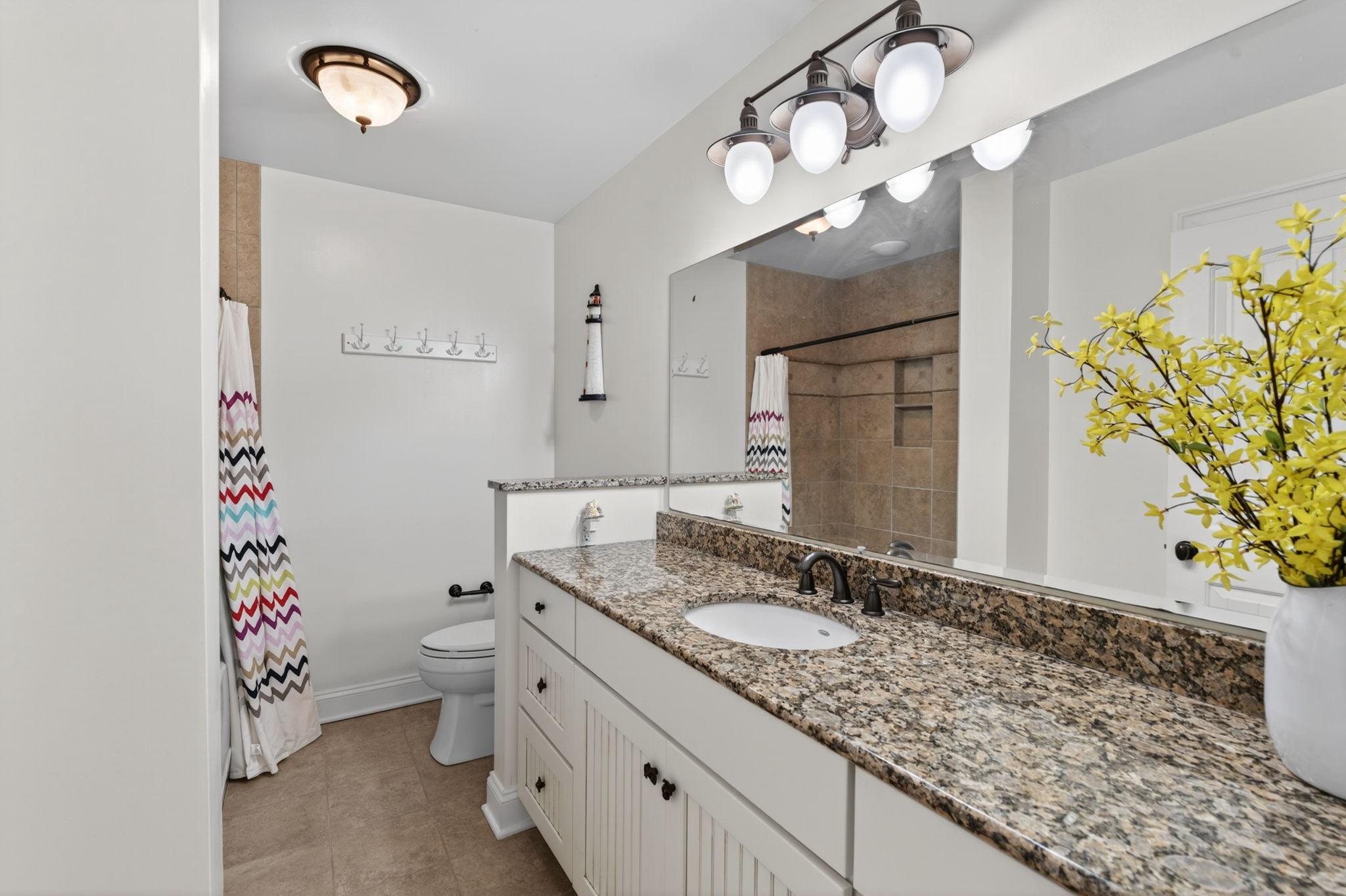 BOWLEYS QUARTERS - Residential