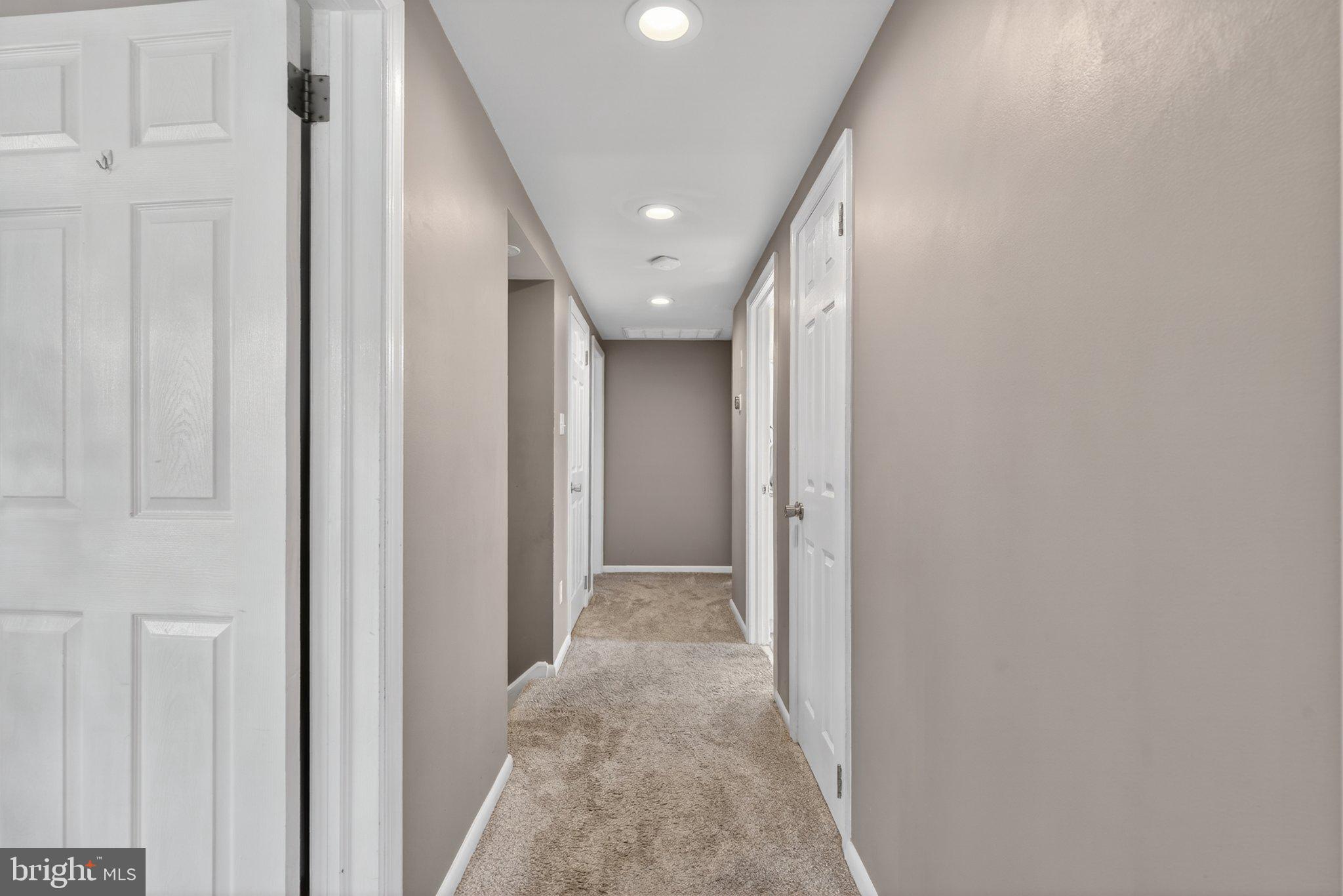 LANSDALE - Residential