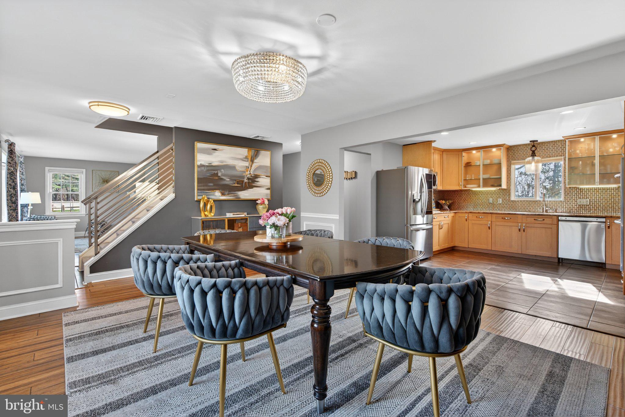 1100 S VALLEY FORGE ROAD