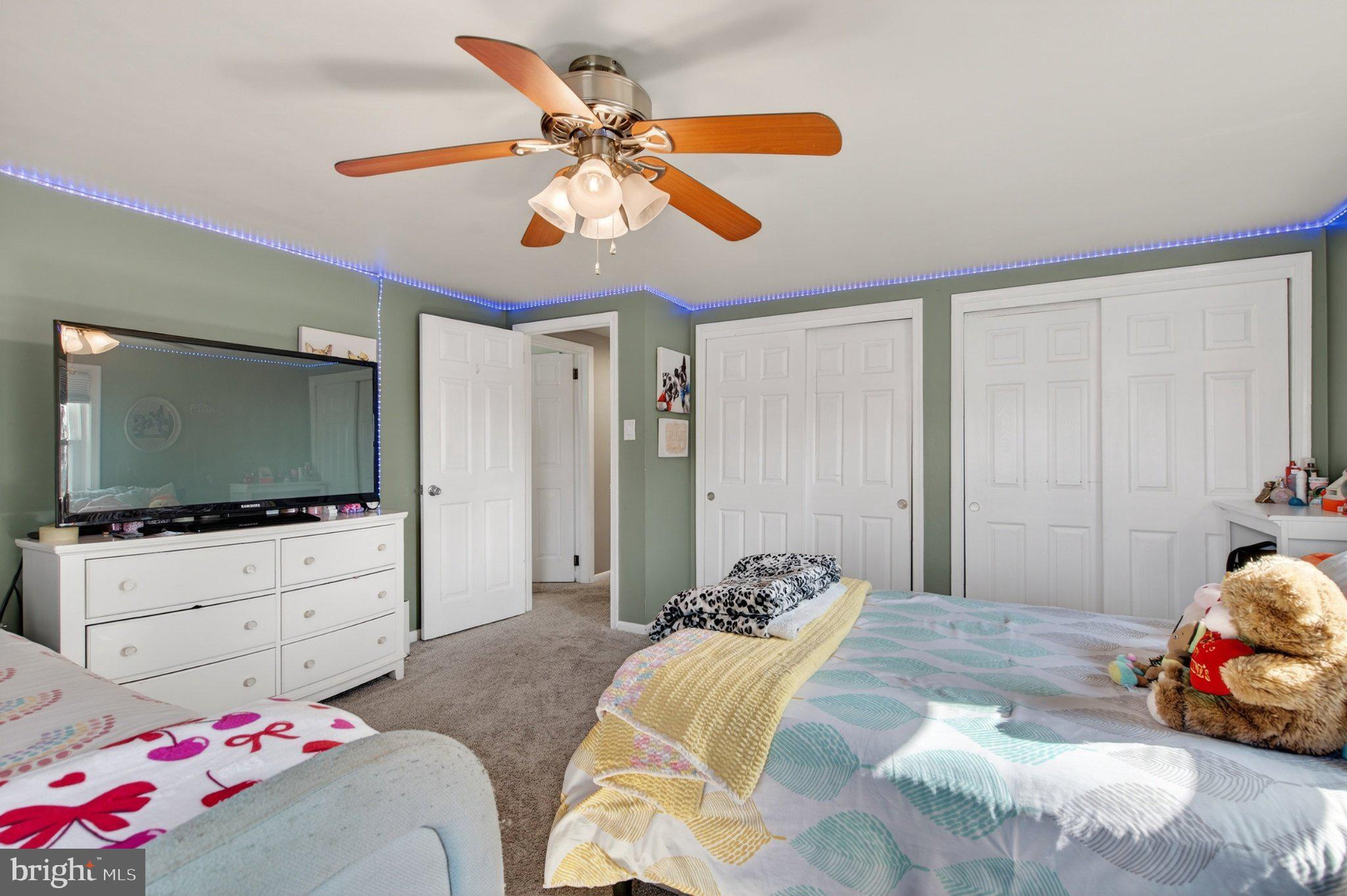 LANSDALE - Residential