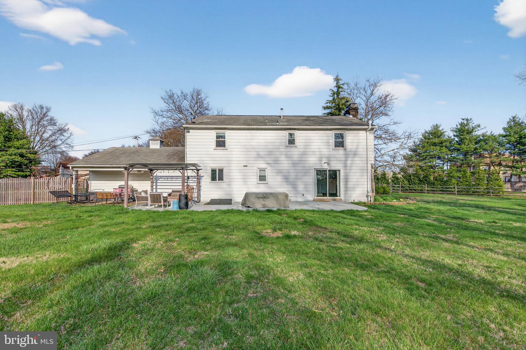 LANSDALE - Residential