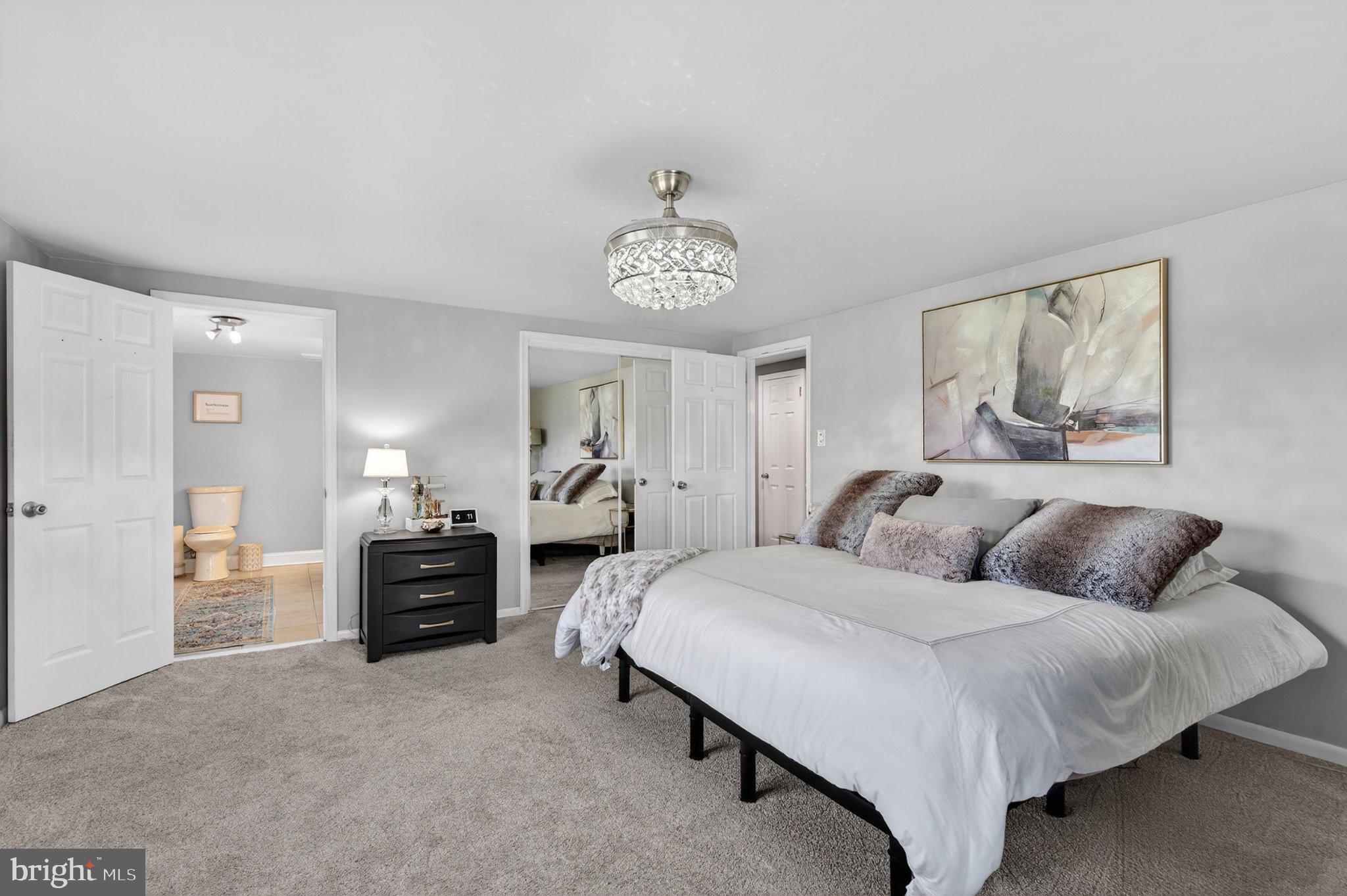 LANSDALE - Residential