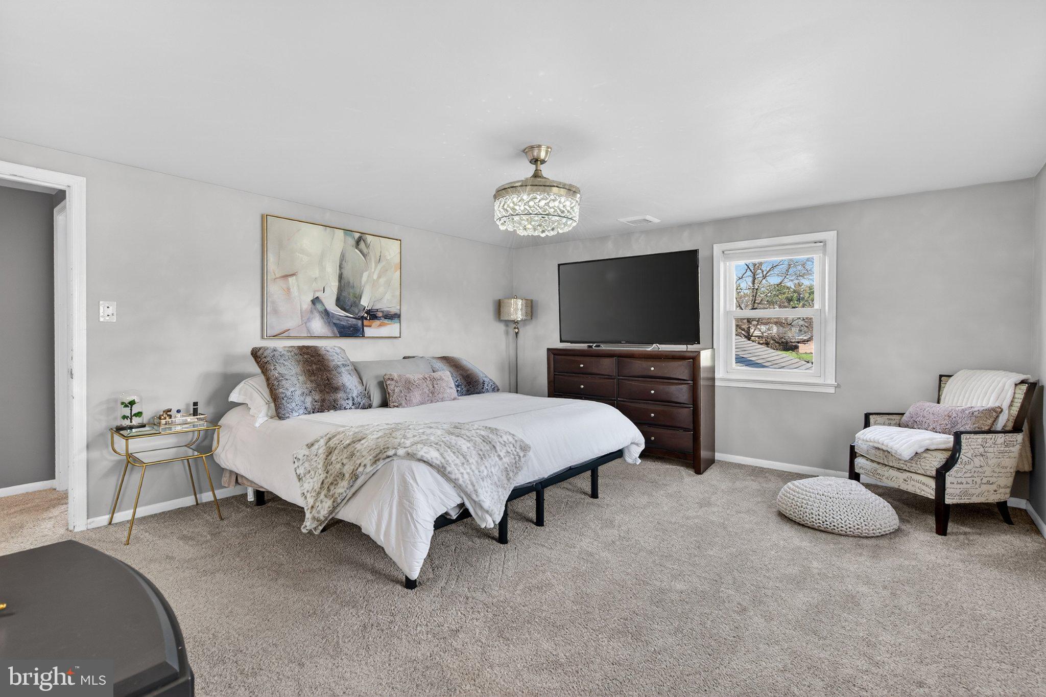 LANSDALE - Residential