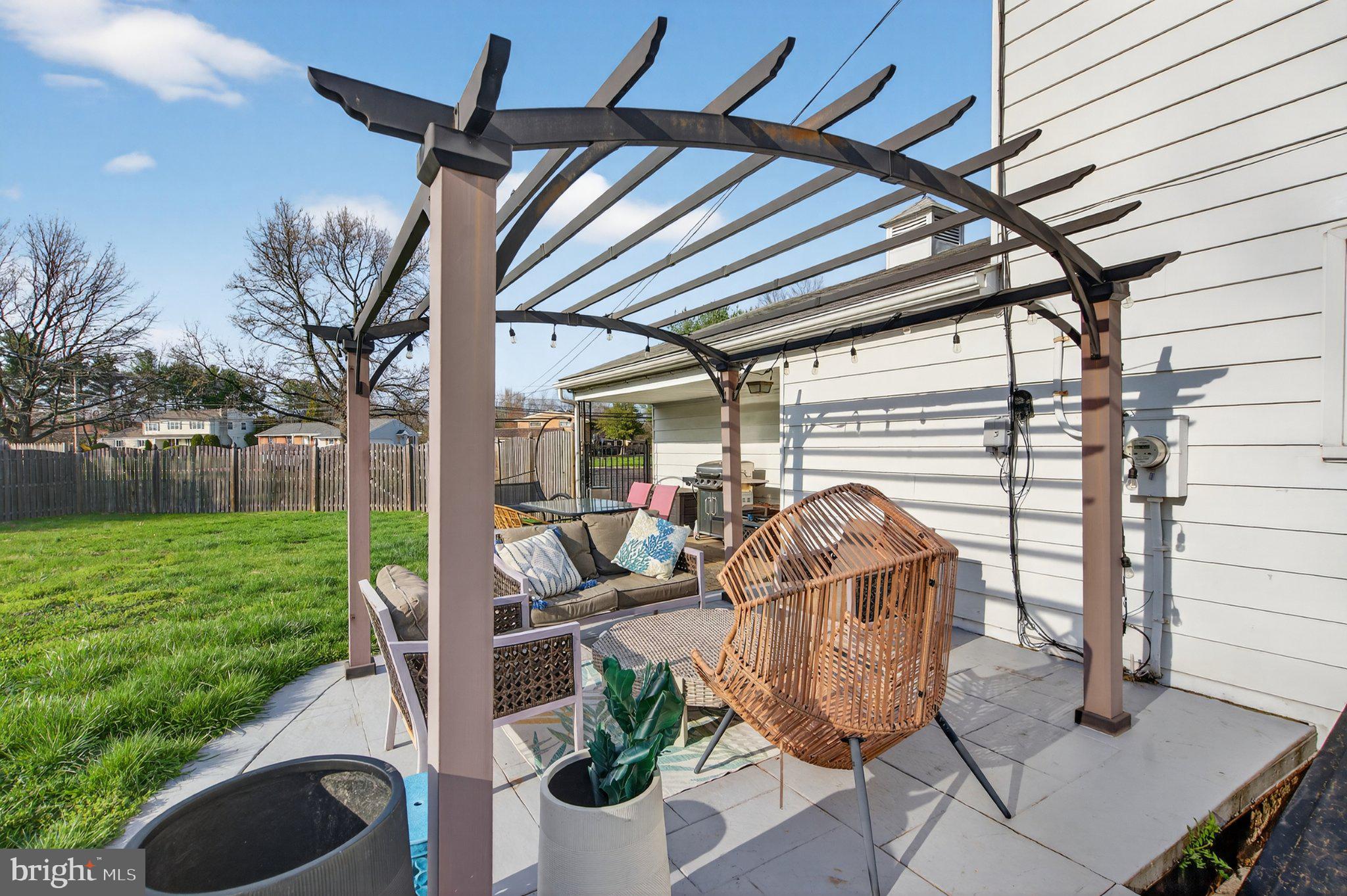 LANSDALE - Residential