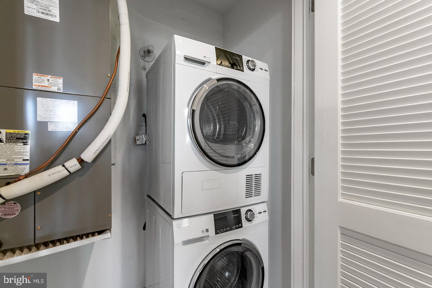 WASHINGTON SQ WEST - Residential Lease