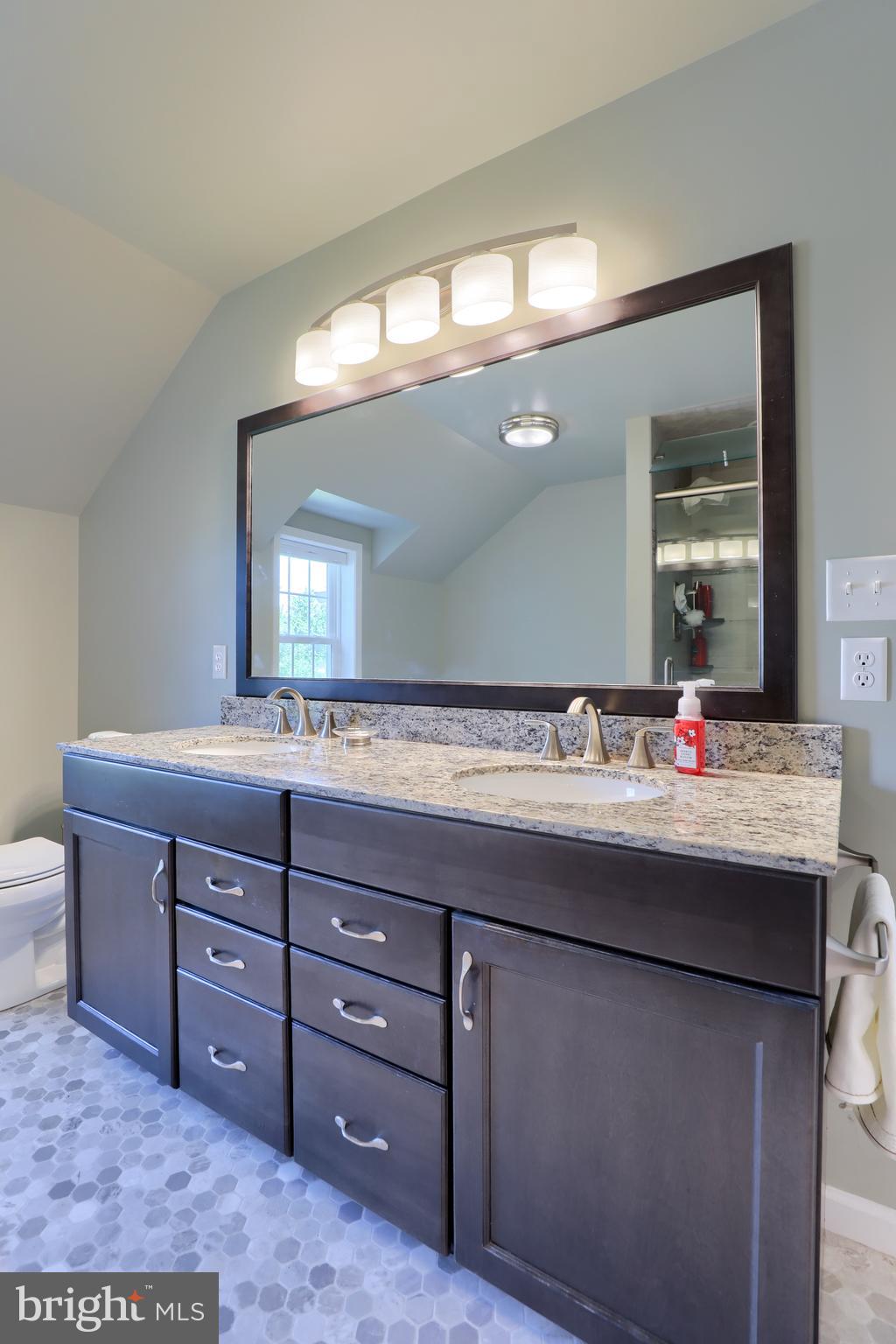 HEATHERFIELD - Residential