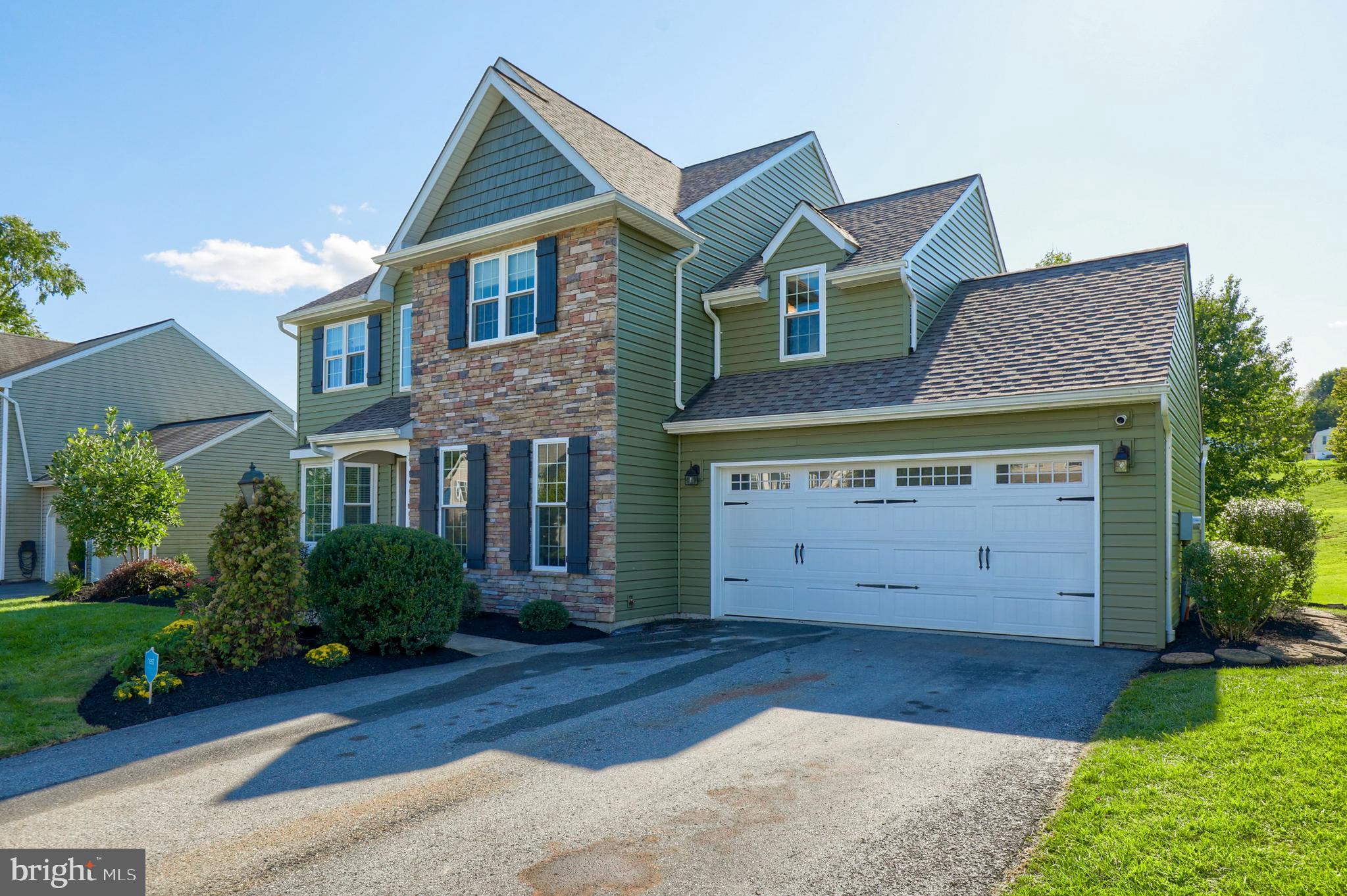 HEATHERFIELD - Residential