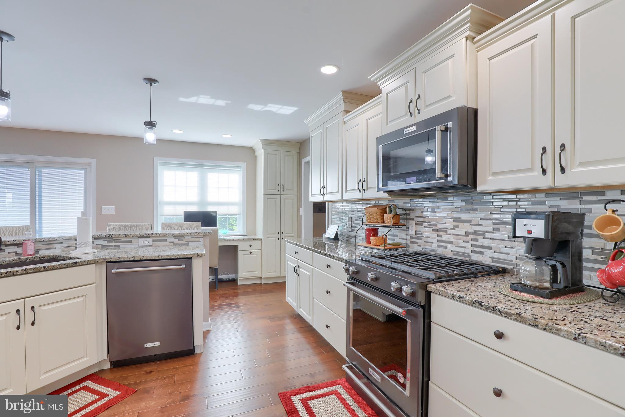 HEATHERFIELD - Residential