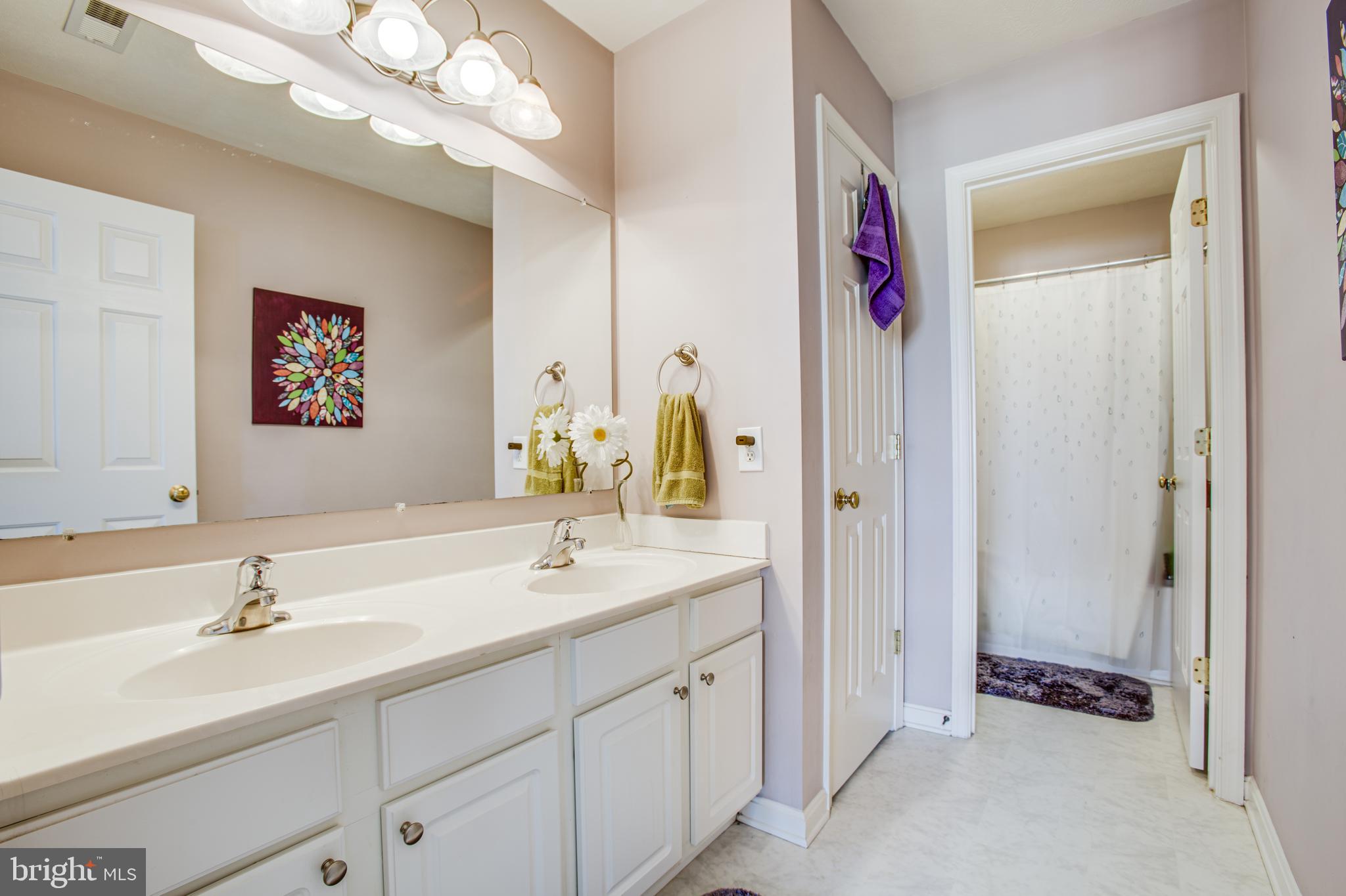 PELHAM'S CROSSING - Residential