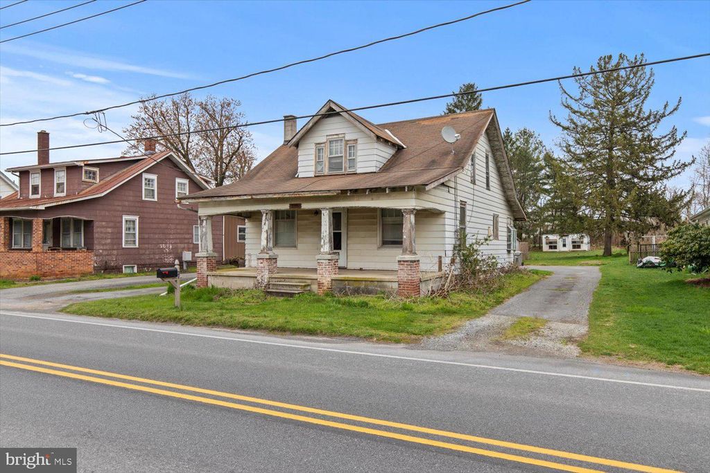 Photo of 21 HELLERS CHURCH RD, LEOLA, PA 17540 (MLS # PALA2033080)