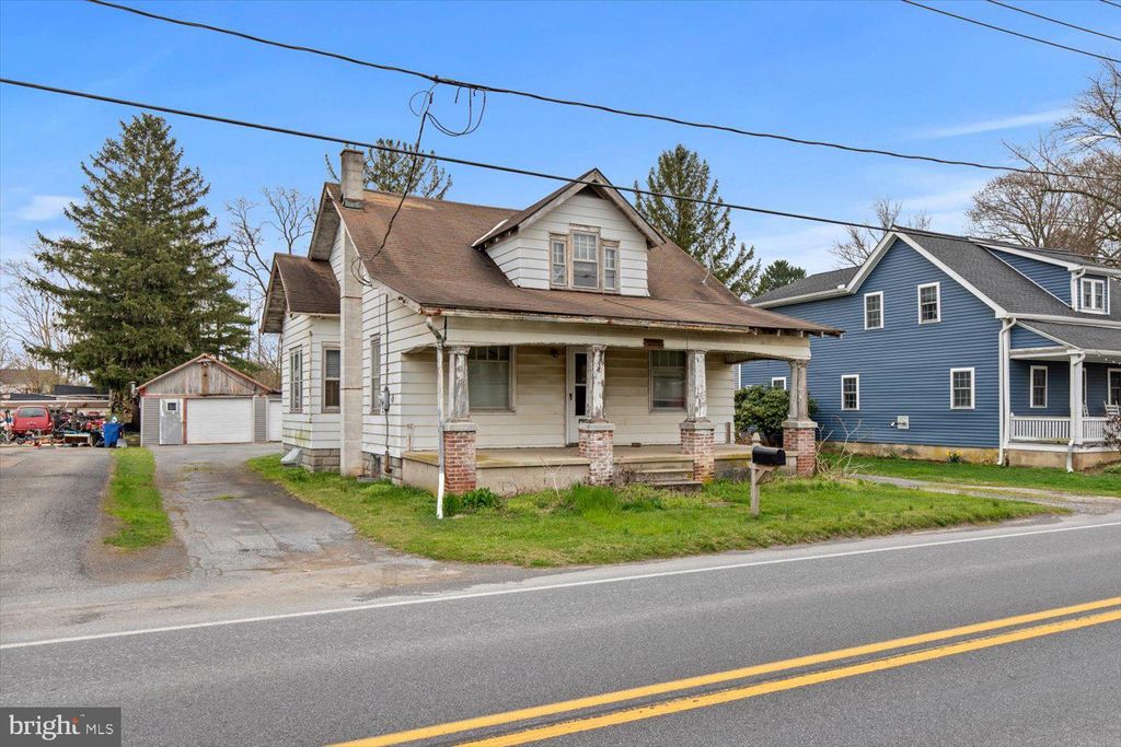 Photo of 21 HELLERS CHURCH RD, LEOLA, PA 17540 (MLS # PALA2033080)