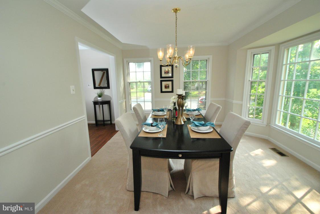 CHANTILLY HIGHLANDS - Residential