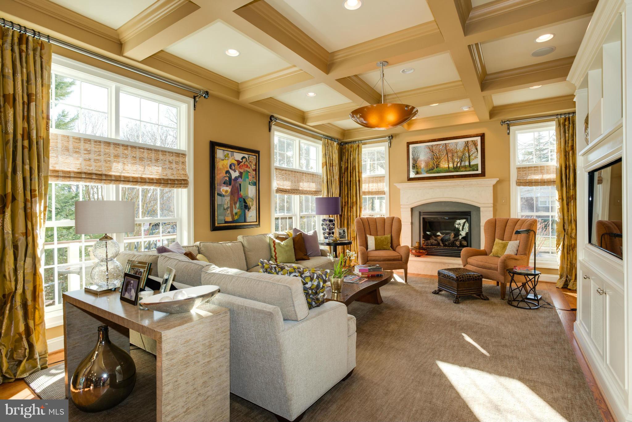 BROYHILLS MCLEAN ESTATES - Residential