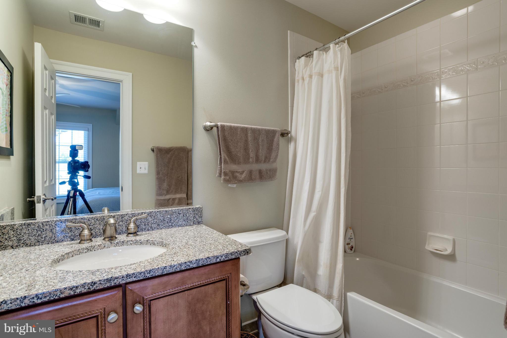 BROYHILLS MCLEAN ESTATES - Residential